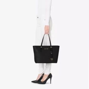 MICHAEL KORS Sullivan Black Saffiano Leather Tote Shoulder Satchel Handb…